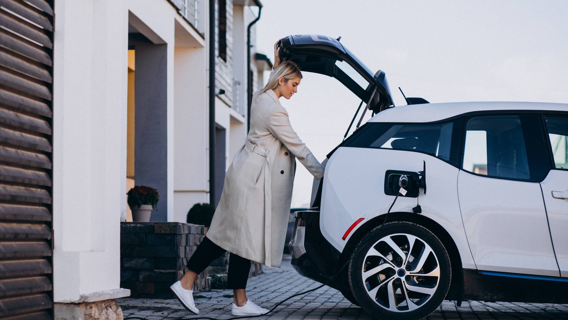 Why Every Homeowner Should Consider Installing a Car Electric Charging Point